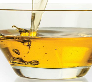 High-quality Finamul NC-9110 (Polyglycerol Ester E475) used as an anti-crystallization agent in edible oil refining, cooking oil manufacturing, vegetable oil processing, and food manufacturing across Kenya, Uganda, and Tanzania, supplied by Ideal Afrique Ltd.